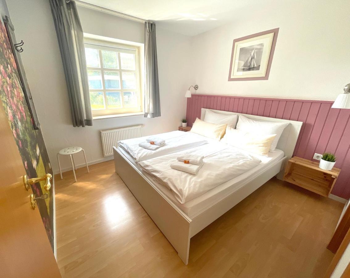 Captain Pahlen Ferienanlage Zingst Esterno foto